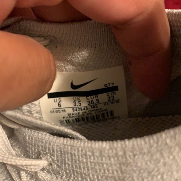 White VamporMax size 6 - Picture 6 of 6